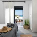 Seacarf Villa, 3 Magnificent In Beach, Bedrooms 12, Sleeps 27 Willa Lakhania