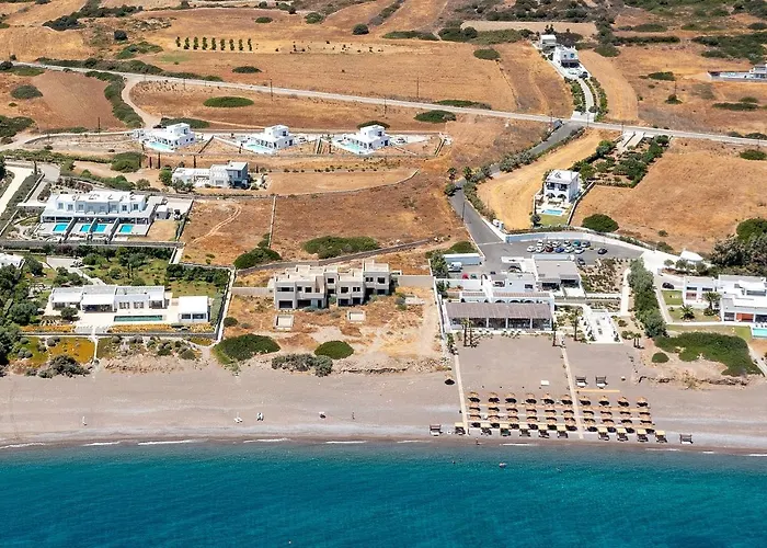 Seacarf Villa, 3 Magnificent In Beach, Bedrooms 12, Sleeps 27 Villa Lachania