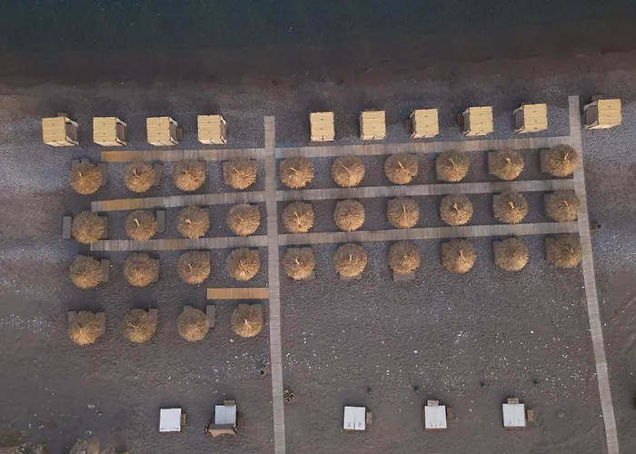 Villa Seacarf Villa, 3 Magnificent In Beach, Bedrooms 12, Sleeps 27 Lachania