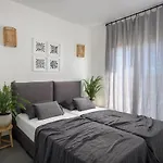 Βίλα Seacarf Villa, 3 Magnificent In Beach, Bedrooms 12, Sleeps 27