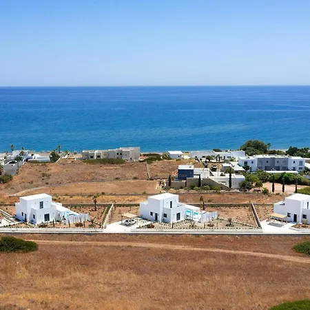 Villa Seacarf Villa, 3 Magnificent In Beach, Bedrooms 12, Sleeps 27