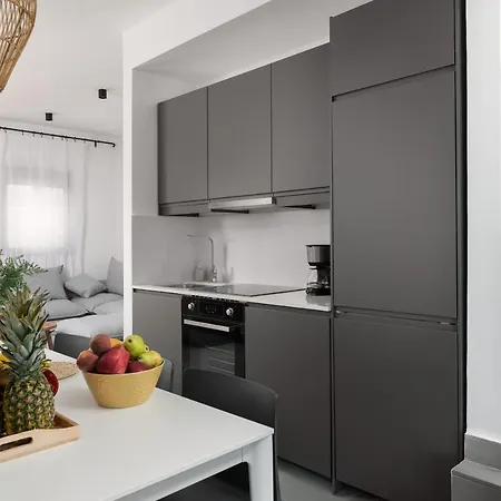 Seacarf Villa, 3 Magnificent In Beach, Bedrooms 12, Sleeps 27 Villa *