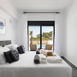 빌라 Seacarf Villa, 3 Magnificent In Beach, Bedrooms 12, Sleeps 27