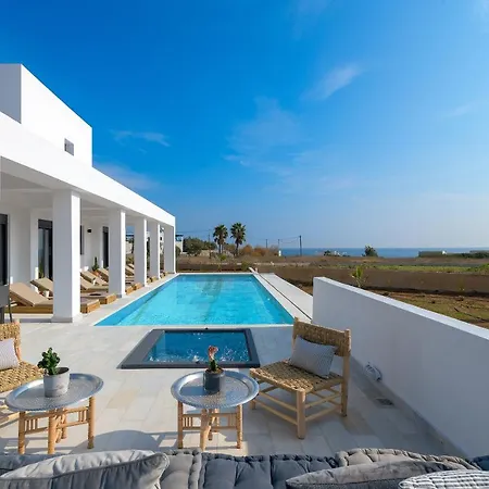 Villa Seacarf Villa, 3 Magnificent In Beach, Bedrooms 12, Sleeps 27